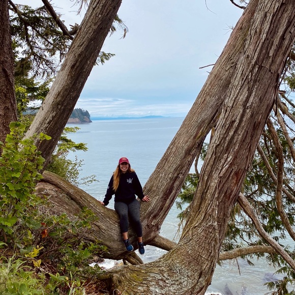 Whispering Lavender! On the trails of the unknown, looking for a new home. - Picture 4 of 8